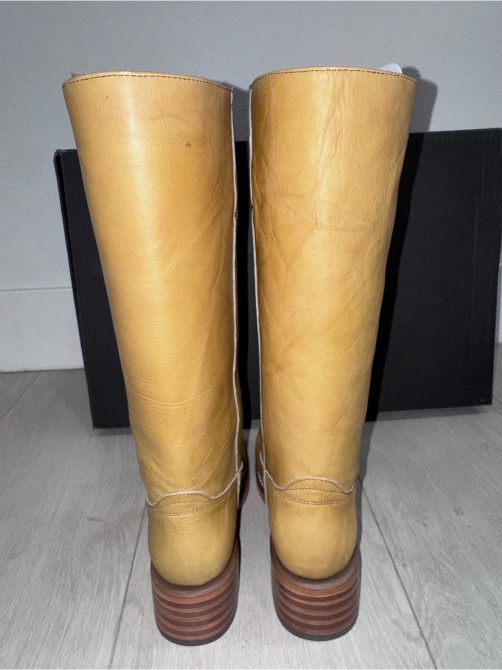 NEW FRYE Campus 14L Boots in Banana Sz: 7.5 - Picture 6 of 13